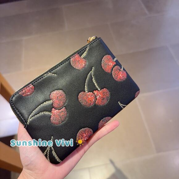 NWT Coach Corner Zip Wristlet With Cherry Print CDF05 Silver Black MULTI - Picture 3 of 8